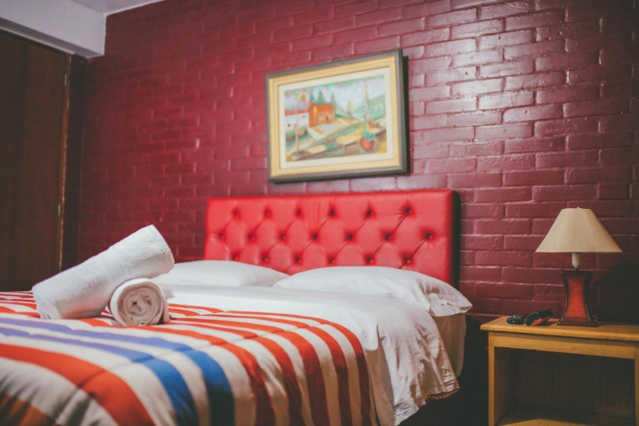 Hotel Excalibur Лима Экстерьер фото