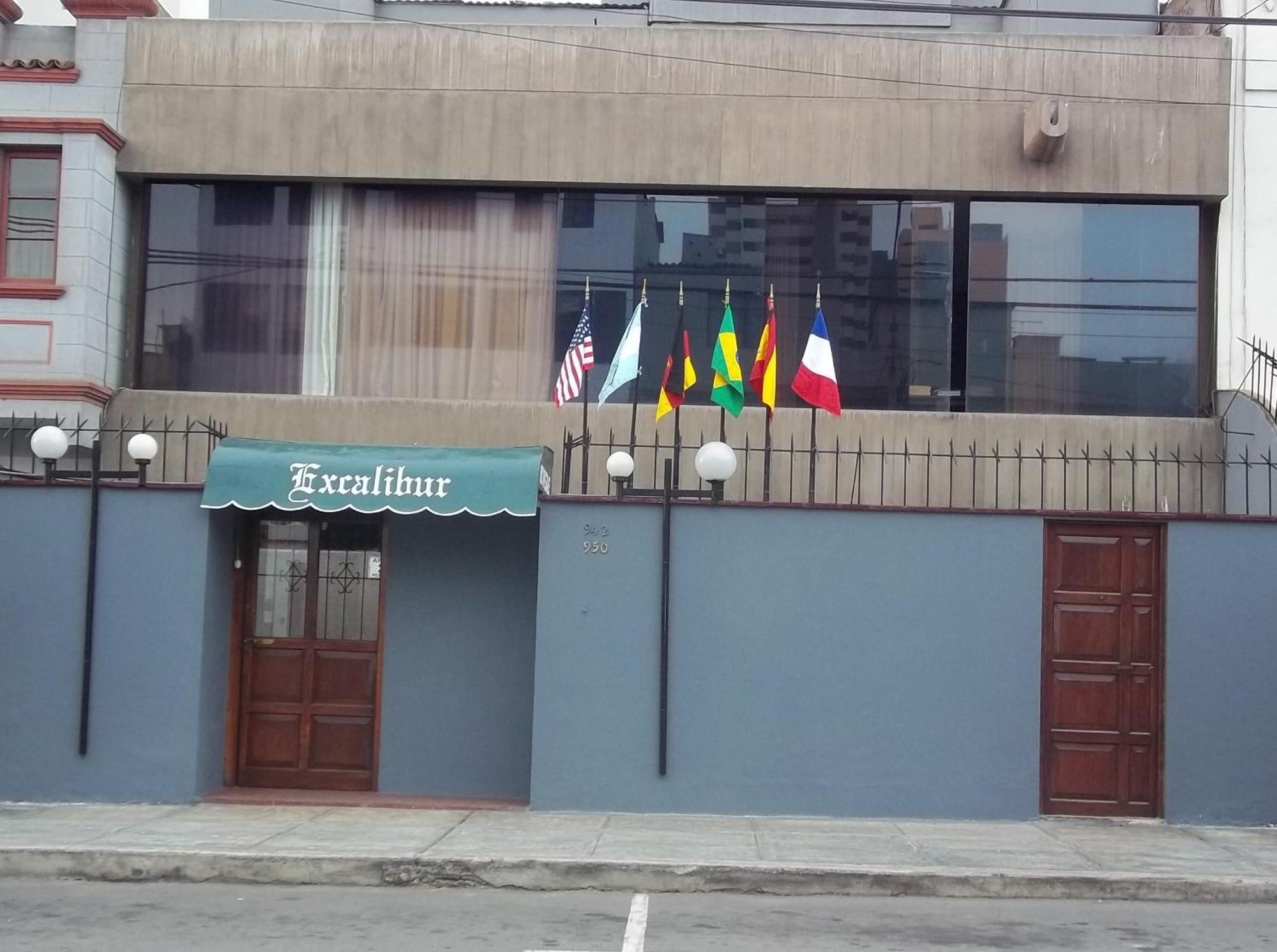 Hotel Excalibur Лима Экстерьер фото
